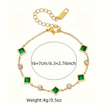 Pulsera Amelisse Glenwyn de Rose & Oliver en oro, con detalles delicados y acabado elegante, visible en la imagen.