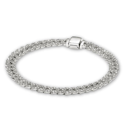Pulsera cubana pavé en oro de Rose & Oliver, detalle de piedras brillantes en la superficie, estilo elegante y sofisticado.