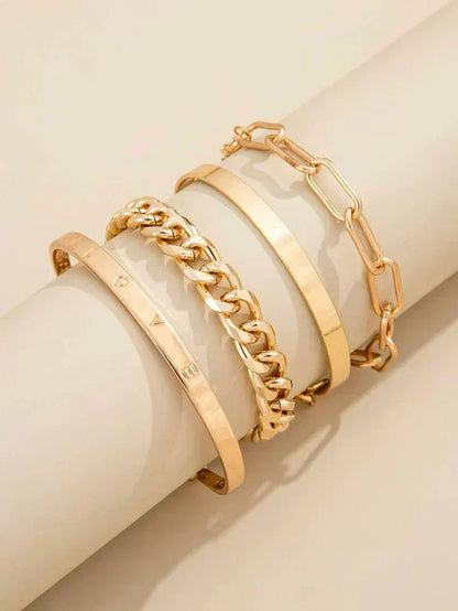 Set aus Armbändern von Elan Mercer in Weißgold, zarte und elegante Armbänder der Marke Rose & Oliver, um das Outfit zu ergänzen